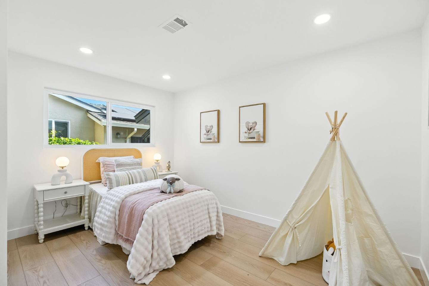 Detail Gallery Image 31 of 48 For 4715 Trego Dr, San Jose,  CA 95118 - 5 Beds | 3 Baths