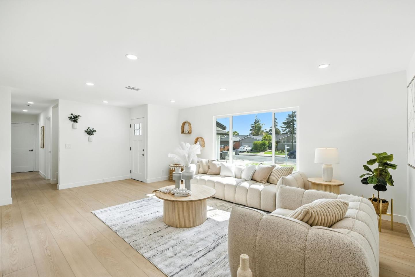 Detail Gallery Image 5 of 48 For 4715 Trego Dr, San Jose,  CA 95118 - 5 Beds | 3 Baths