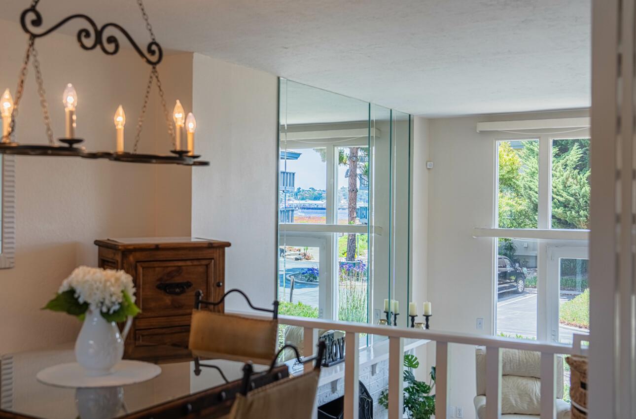Detail Gallery Image 15 of 52 For 39 La Playa St, Monterey,  CA 93940 - 2 Beds | 2/1 Baths