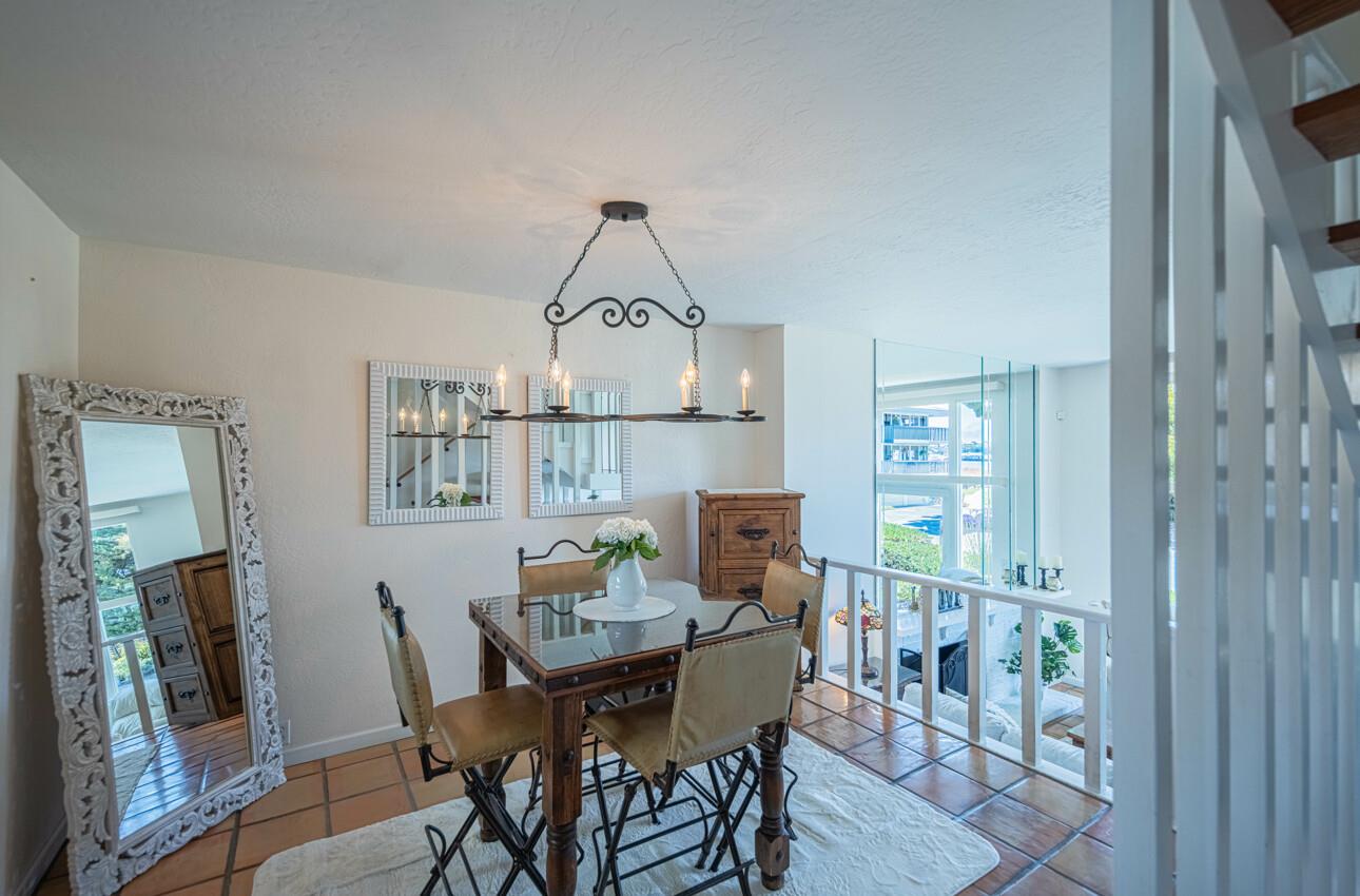Detail Gallery Image 19 of 52 For 39 La Playa St, Monterey,  CA 93940 - 2 Beds | 2/1 Baths