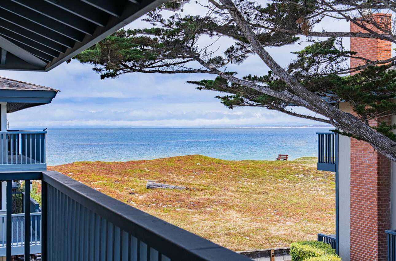 Detail Gallery Image 24 of 52 For 39 La Playa St, Monterey,  CA 93940 - 2 Beds | 2/1 Baths