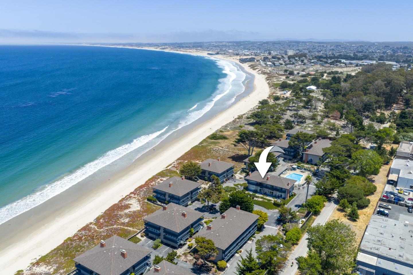 Detail Gallery Image 4 of 52 For 39 La Playa St, Monterey,  CA 93940 - 2 Beds | 2/1 Baths