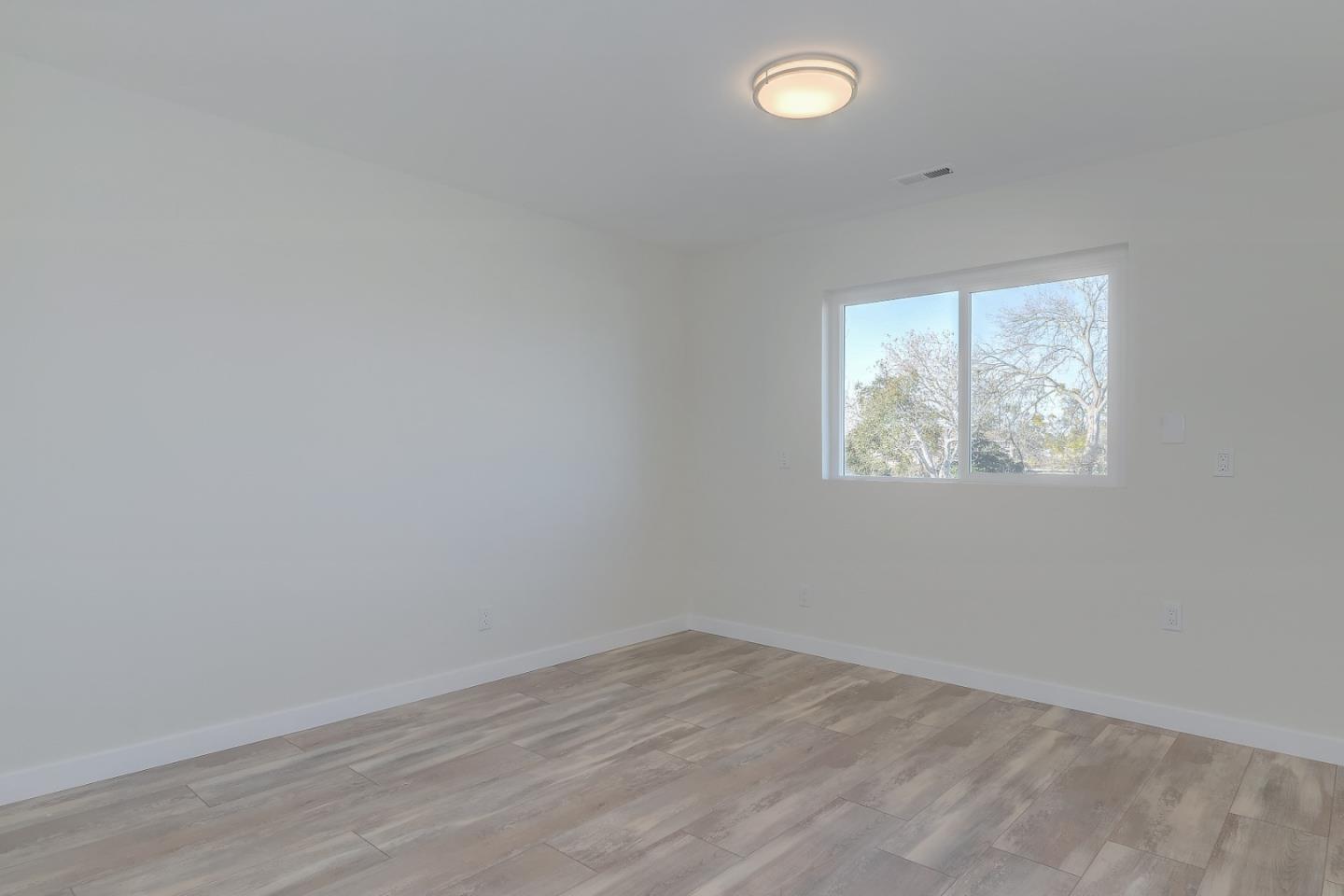 Detail Gallery Image 34 of 50 For 116 Daphne Way, East Palo Alto,  CA 94303 - – Beds | – Baths