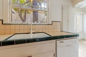 Detail Gallery Image 19 of 44 For 1219 Park Ave, San Jose,  CA 95126 - 3 Beds | 1/1 Baths