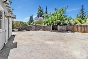 Detail Gallery Image 34 of 44 For 1219 Park Ave, San Jose,  CA 95126 - 3 Beds | 1/1 Baths