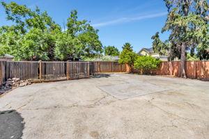 Detail Gallery Image 35 of 44 For 1219 Park Ave, San Jose,  CA 95126 - 3 Beds | 1/1 Baths
