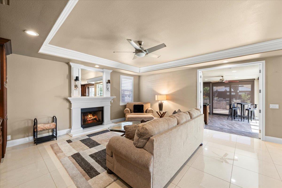 Detail Gallery Image 24 of 68 For 834 English Walnut Way, Morgan Hill,  CA 95037 - 5 Beds | 3/1 Baths