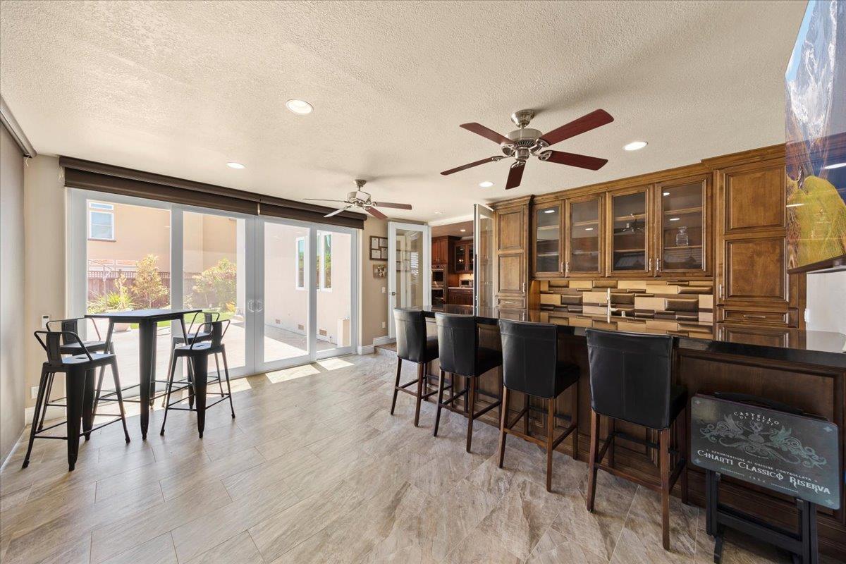 Detail Gallery Image 28 of 68 For 834 English Walnut Way, Morgan Hill,  CA 95037 - 5 Beds | 3/1 Baths