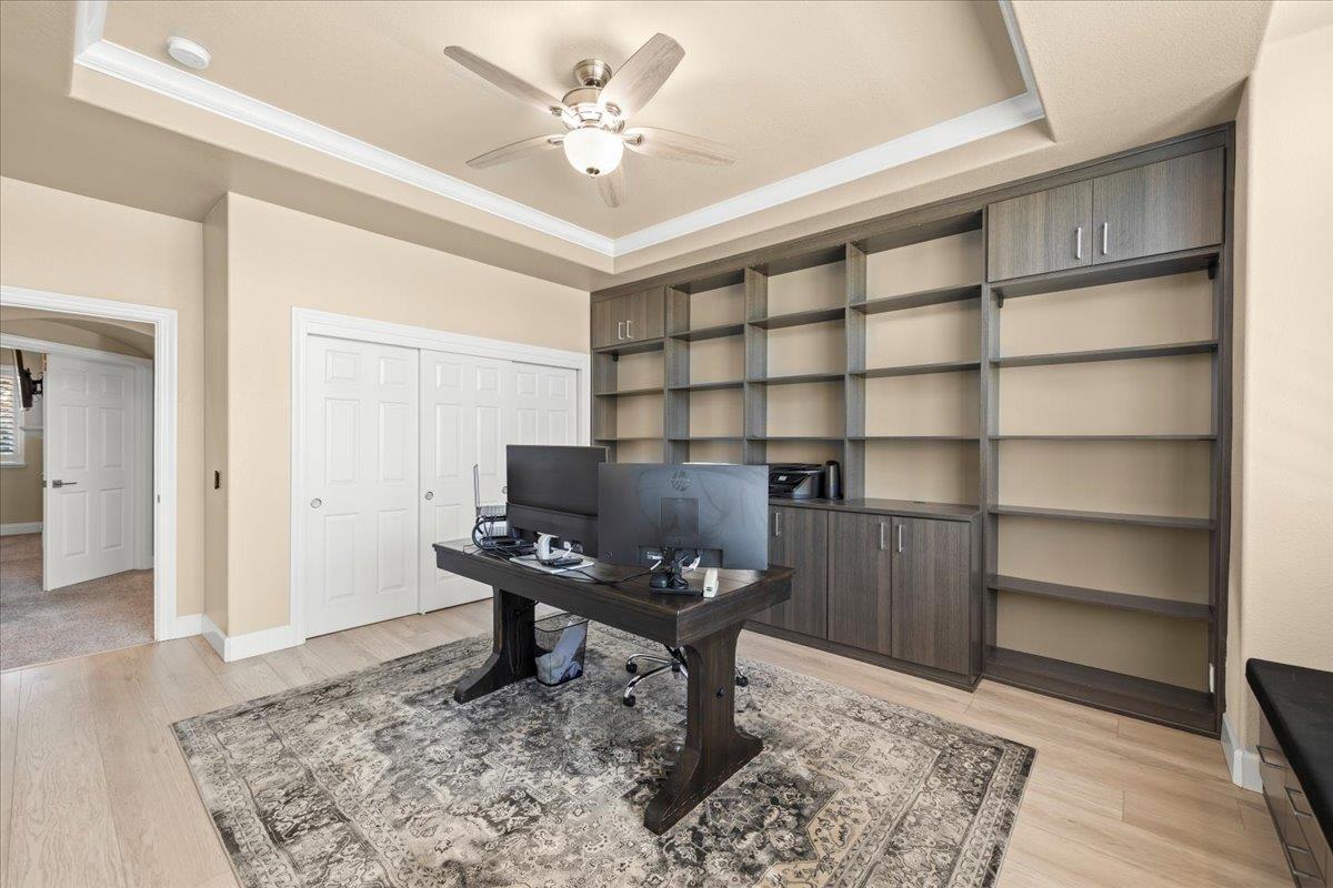 Detail Gallery Image 39 of 68 For 834 English Walnut Way, Morgan Hill,  CA 95037 - 5 Beds | 3/1 Baths