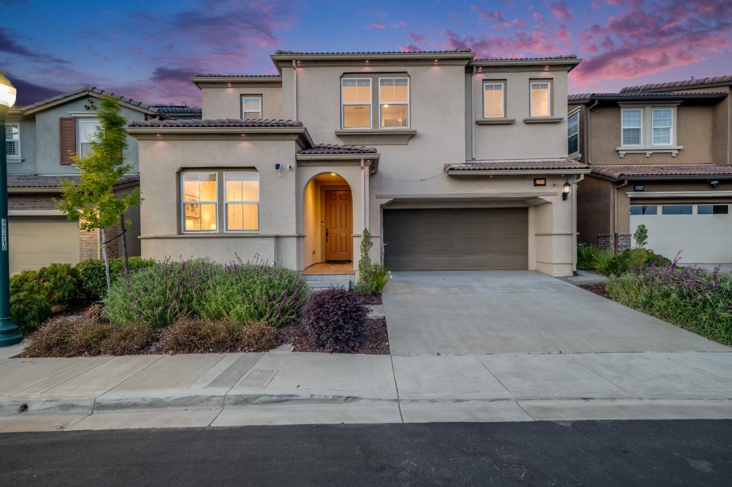 Detail Gallery Image 34 of 48 For 28780 Vista Grande Dr, Hayward,  CA 94544 - 5 Beds | 3 Baths