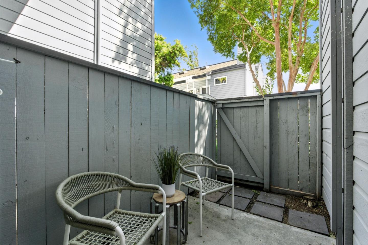 Detail Gallery Image 42 of 59 For 425 Cork Harbour Cir #G,  Redwood Shores,  CA 94065 - 2 Beds | 2 Baths