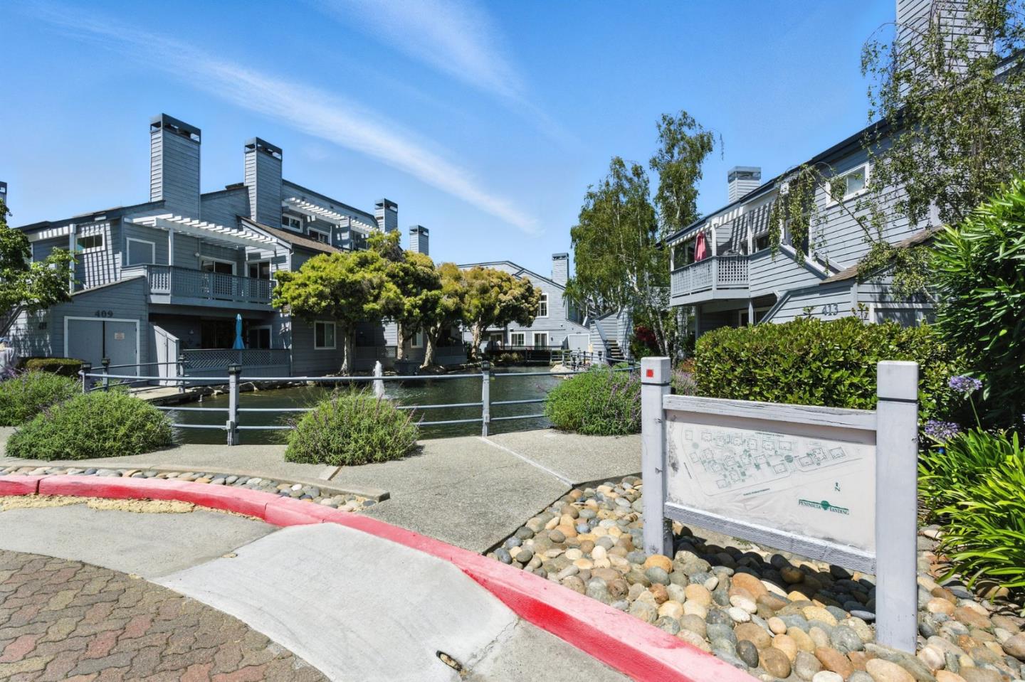 Detail Gallery Image 45 of 59 For 425 Cork Harbour Cir #G,  Redwood Shores,  CA 94065 - 2 Beds | 2 Baths