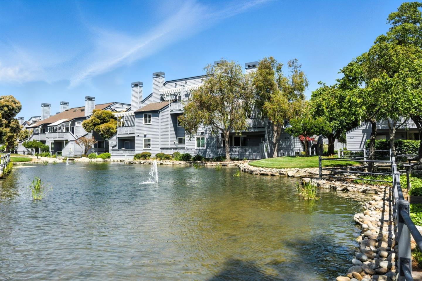 Detail Gallery Image 47 of 59 For 425 Cork Harbour Cir #G,  Redwood Shores,  CA 94065 - 2 Beds | 2 Baths
