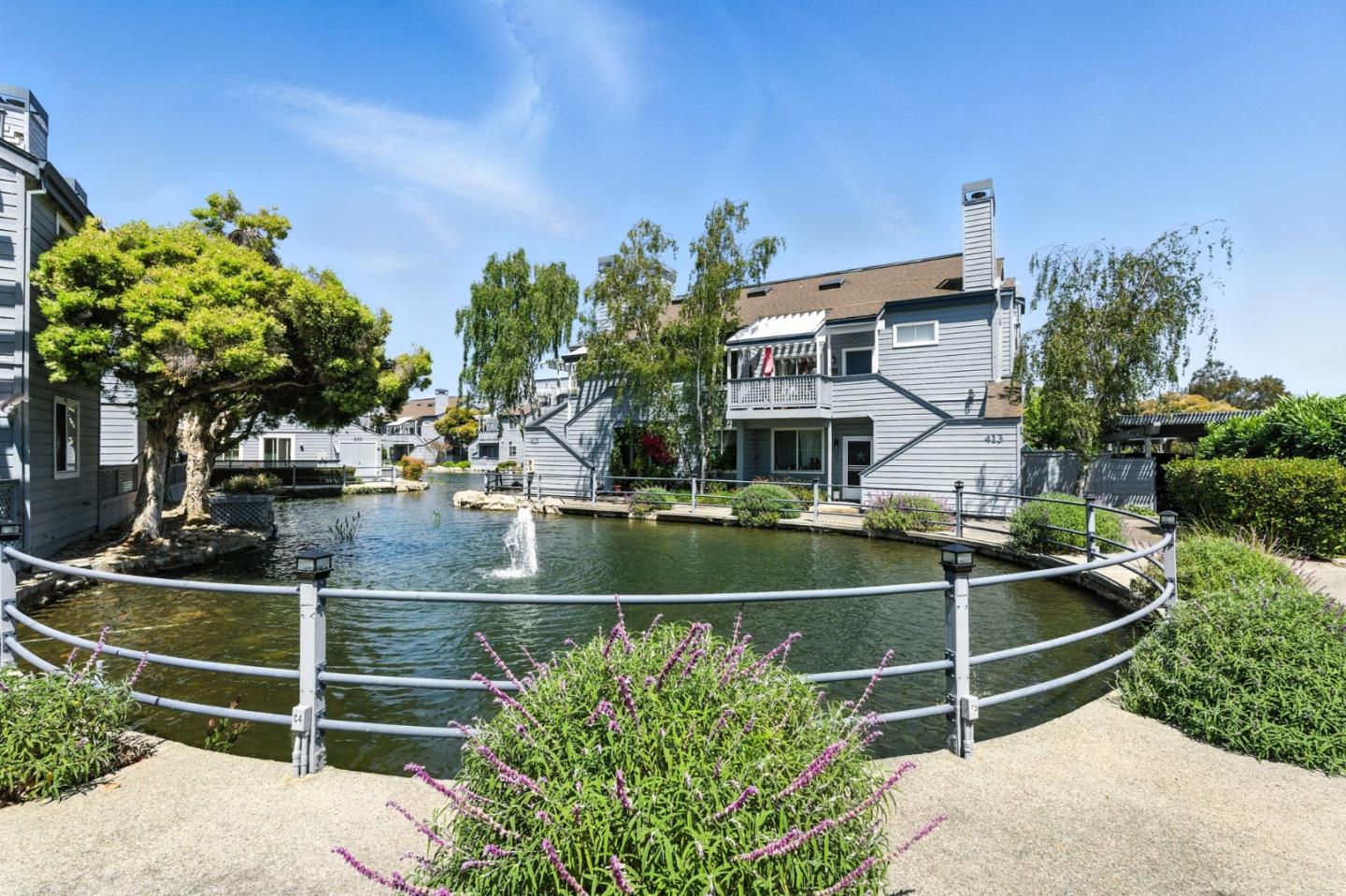 Detail Gallery Image 50 of 59 For 425 Cork Harbour Cir #G,  Redwood Shores,  CA 94065 - 2 Beds | 2 Baths