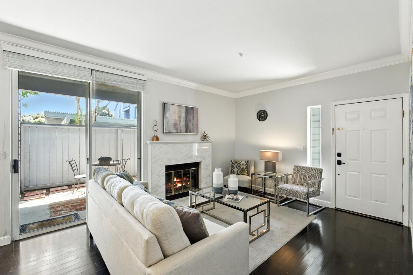 Detail Gallery Image 7 of 59 For 425 Cork Harbour Cir #G,  Redwood Shores,  CA 94065 - 2 Beds | 2 Baths
