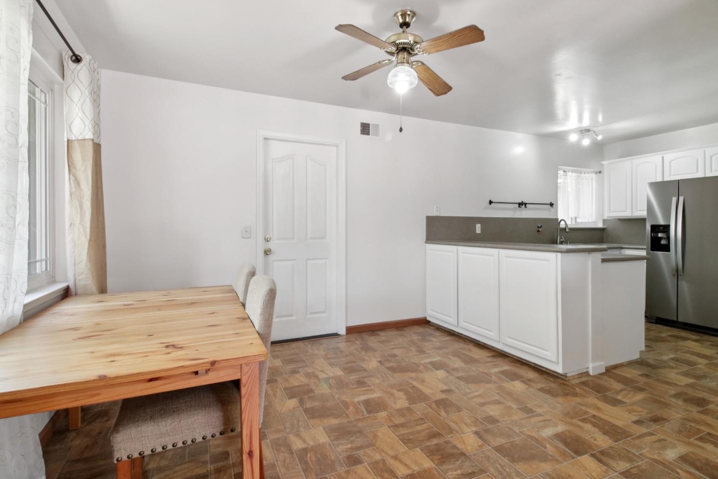 Detail Gallery Image 8 of 25 For 1491 Kooser Rd, San Jose,  CA 95118 - 3 Beds | 2 Baths
