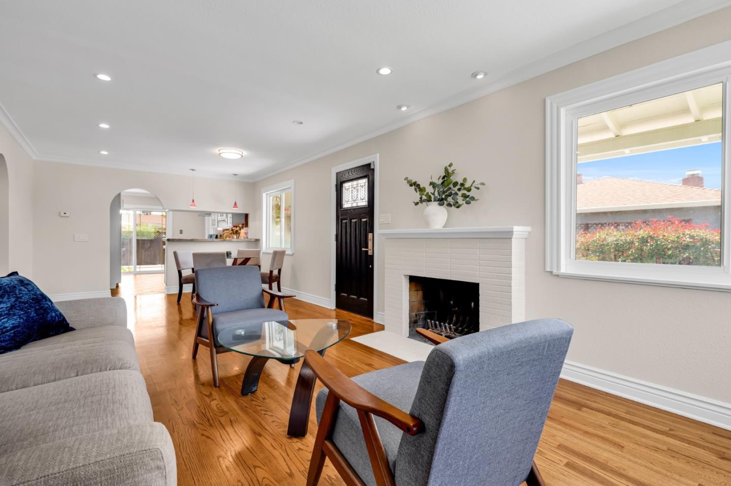 Detail Gallery Image 7 of 34 For 13612 Emilie Dr, San Jose,  CA 95127 - 3 Beds | 1 Baths