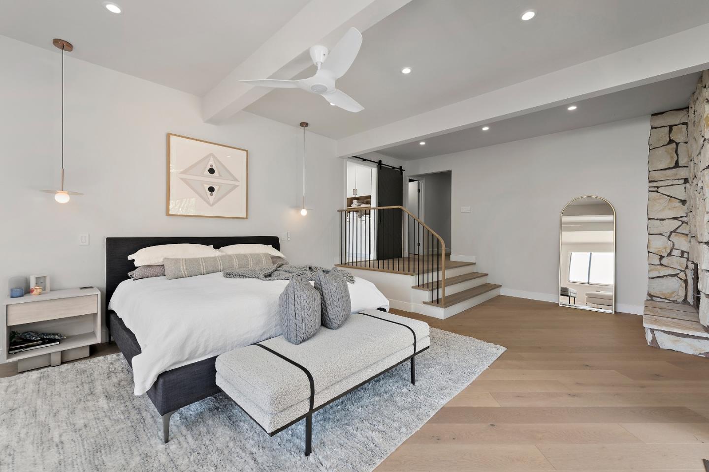 Detail Gallery Image 25 of 34 For 997 Crestview Dr, San Carlos,  CA 94070 - 4 Beds | 2/1 Baths