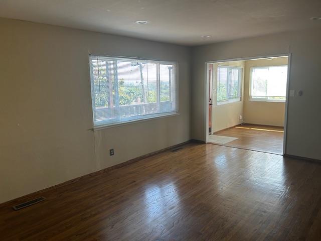 Detail Gallery Image 7 of 14 For 731 Gleneagle Ave, Hayward,  CA 94544 - 3 Beds | 2/1 Baths