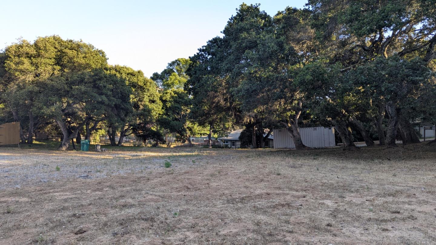 Detail Gallery Image 6 of 20 For 1148 via Del Sol Rd, Salinas,  CA 93907 - 3 Beds | 2 Baths