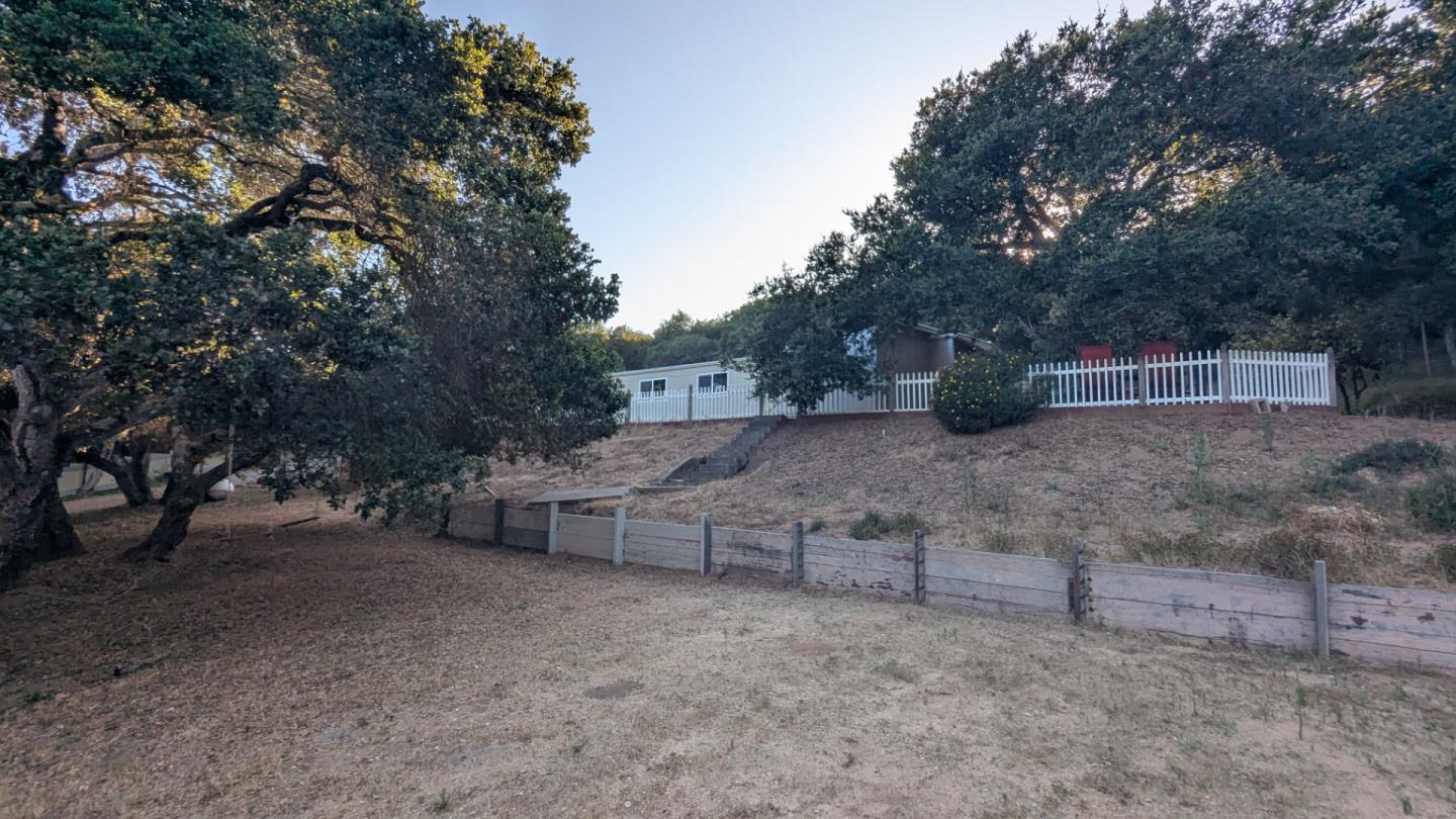 Detail Gallery Image 9 of 20 For 1148 via Del Sol Rd, Salinas,  CA 93907 - 3 Beds | 2 Baths
