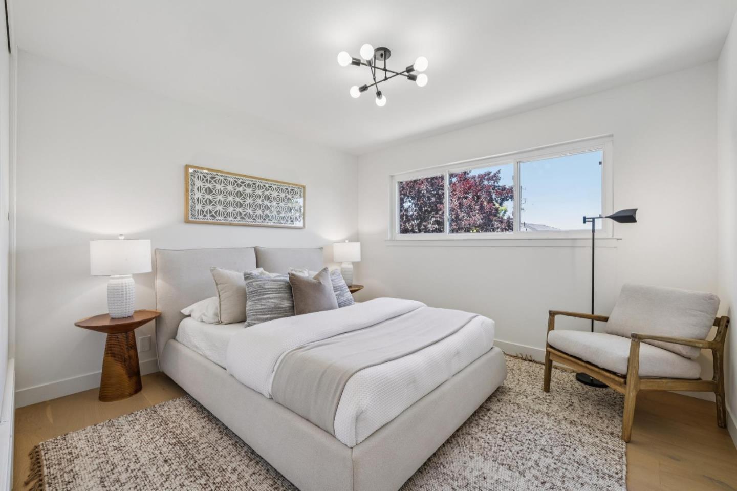 Detail Gallery Image 23 of 37 For 3706 Laurel Way, Redwood City,  CA 94062 - 3 Beds | 2/1 Baths