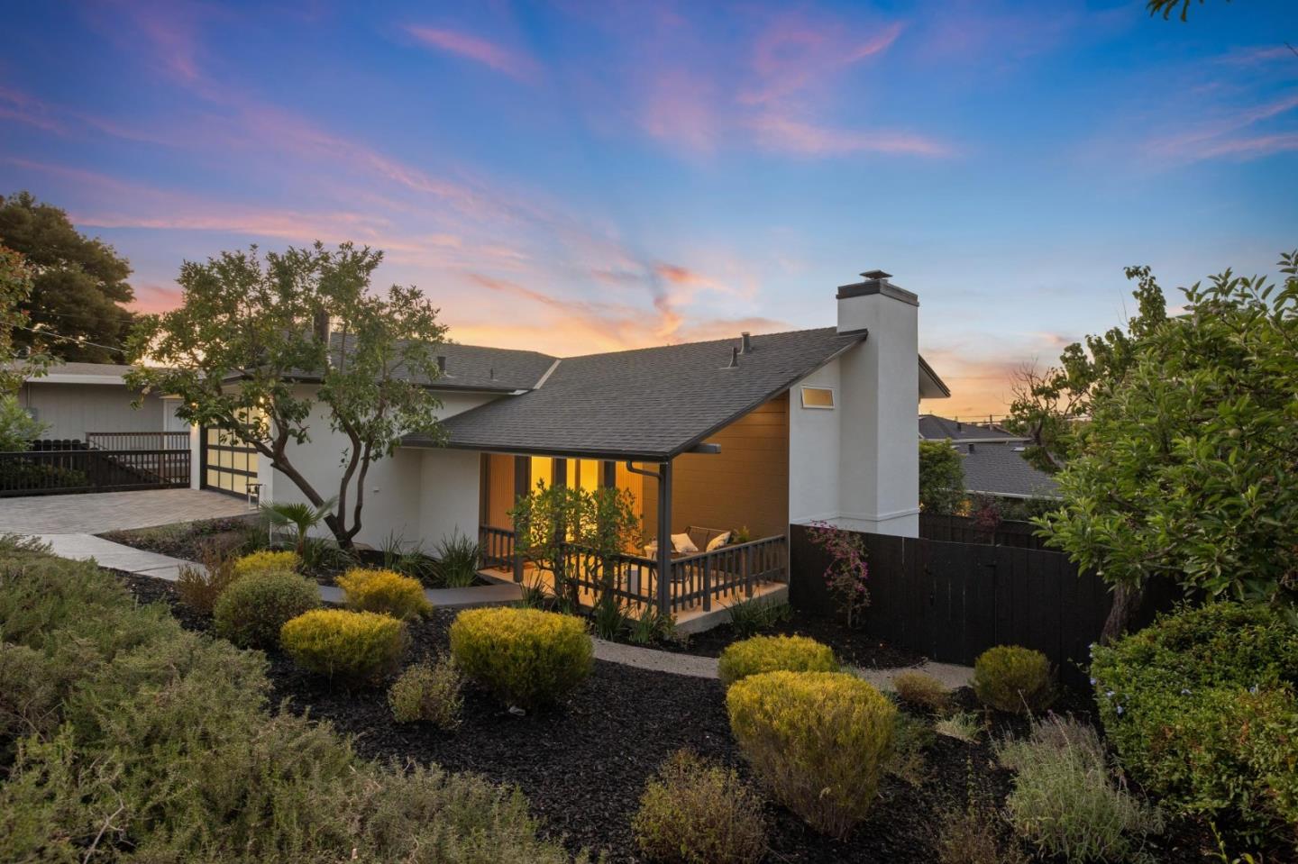 Detail Gallery Image 30 of 37 For 3706 Laurel Way, Redwood City,  CA 94062 - 3 Beds | 2/1 Baths