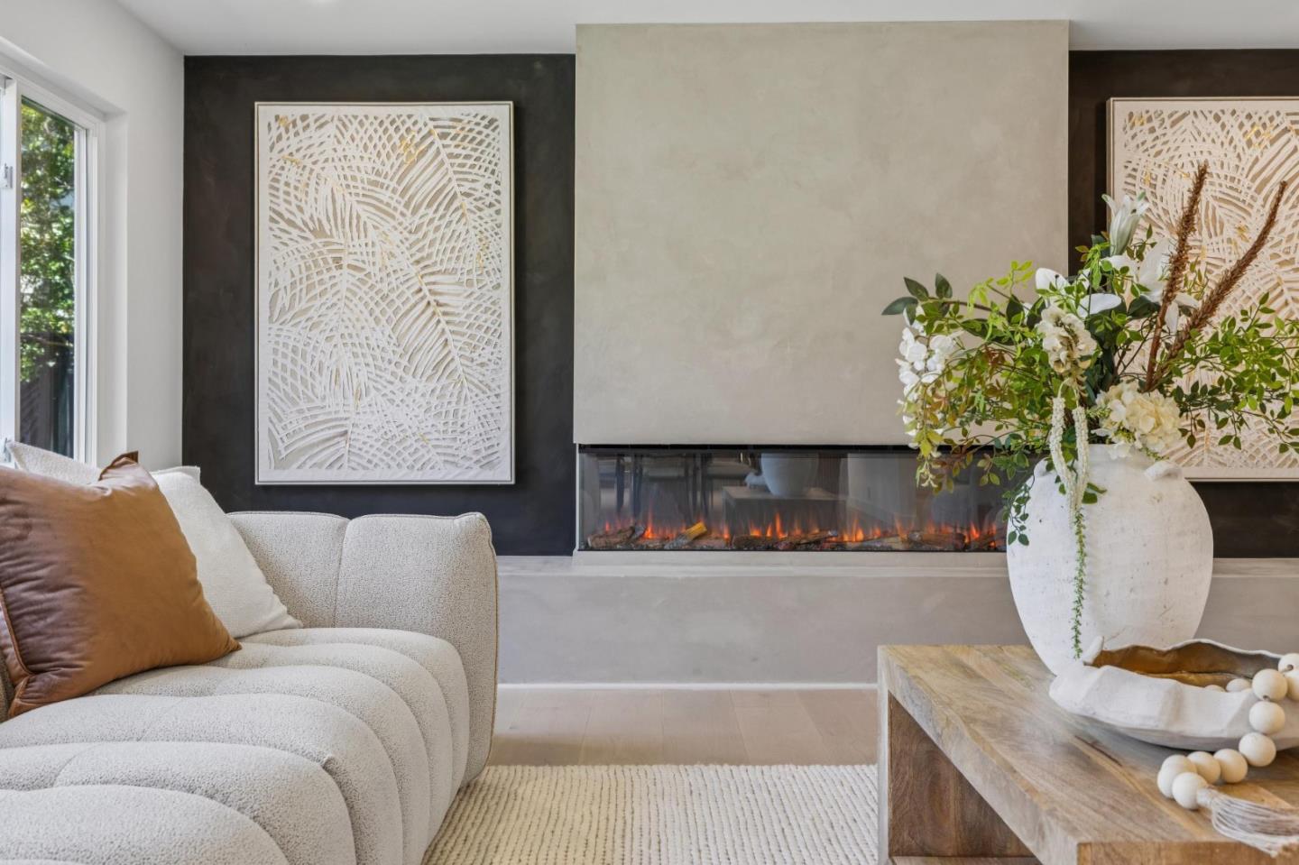 Detail Gallery Image 8 of 37 For 3706 Laurel Way, Redwood City,  CA 94062 - 3 Beds | 2/1 Baths
