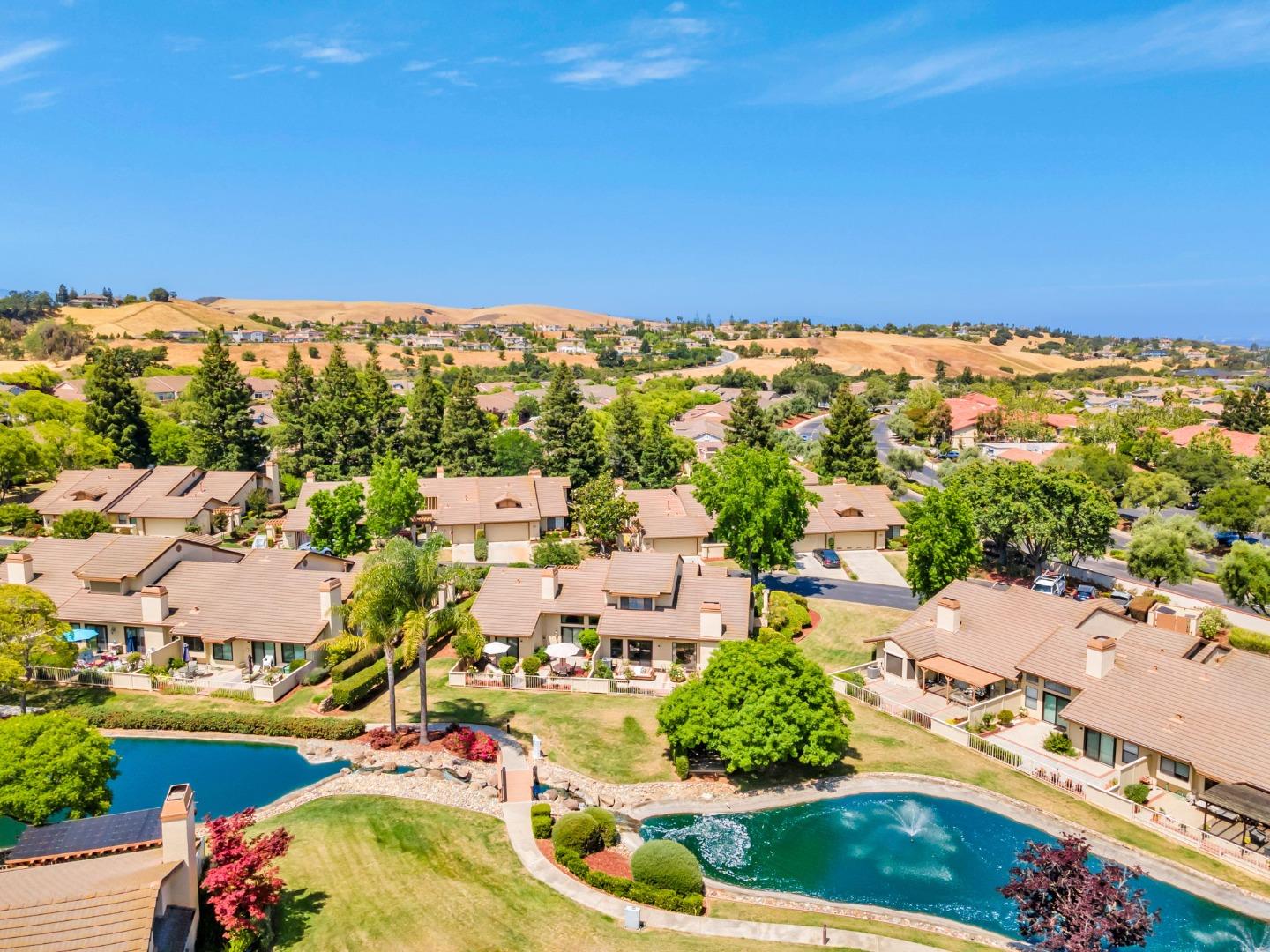 Detail Gallery Image 47 of 63 For 3230 Lake Albano Cir, San Jose,  CA 95135 - 2 Beds | 2/1 Baths