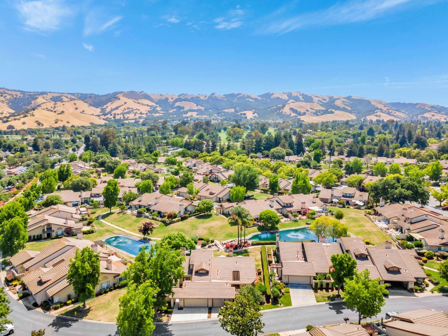 Detail Gallery Image 50 of 63 For 3230 Lake Albano Cir, San Jose,  CA 95135 - 2 Beds | 2/1 Baths