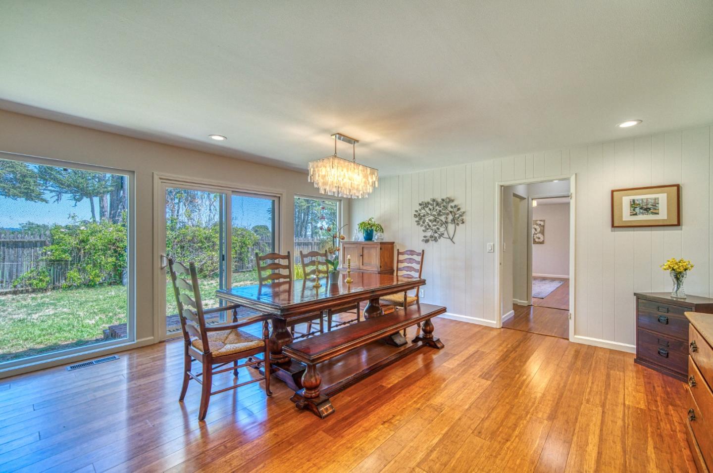 Detail Gallery Image 15 of 44 For 69 Hollins Dr, Santa Cruz,  CA 95060 - 4 Beds | 2 Baths