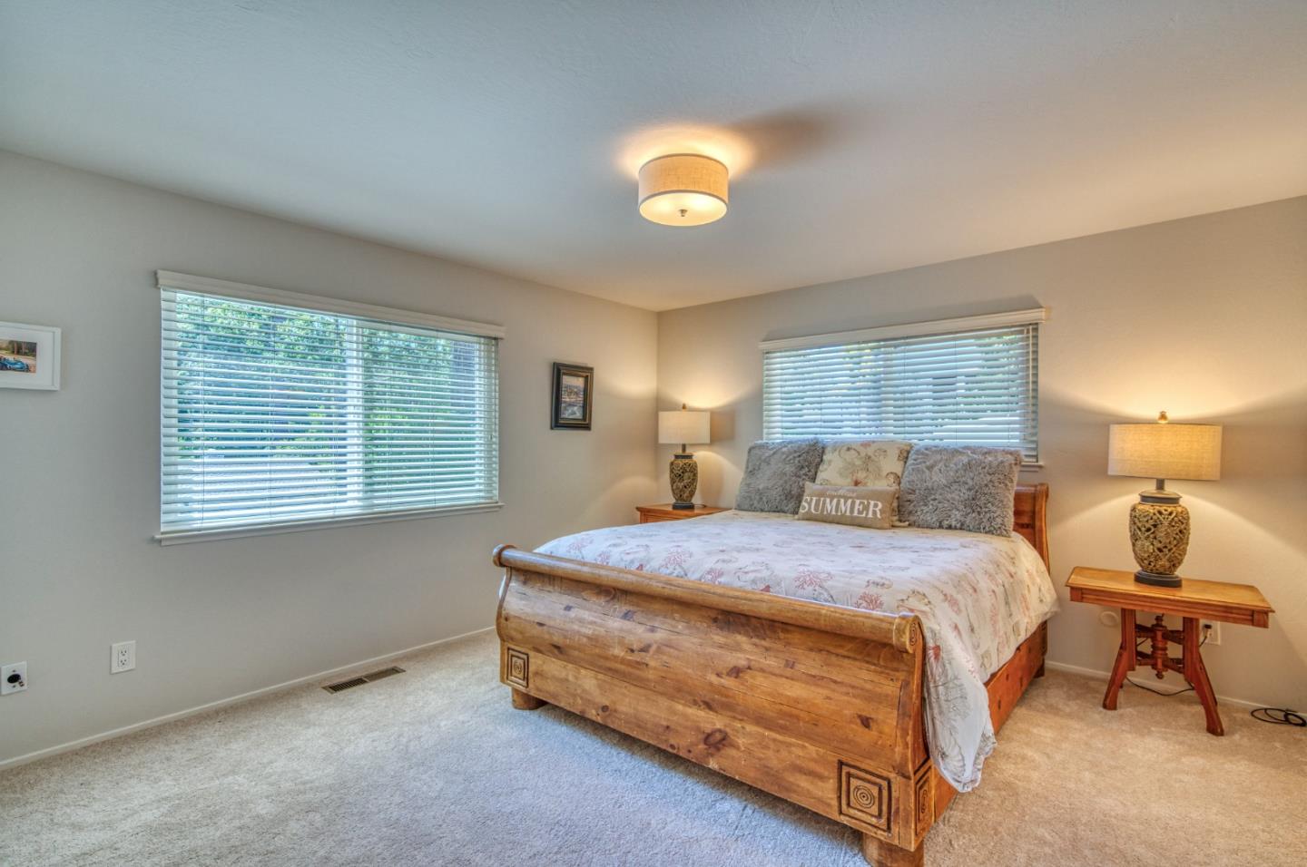 Detail Gallery Image 17 of 44 For 69 Hollins Dr, Santa Cruz,  CA 95060 - 4 Beds | 2 Baths