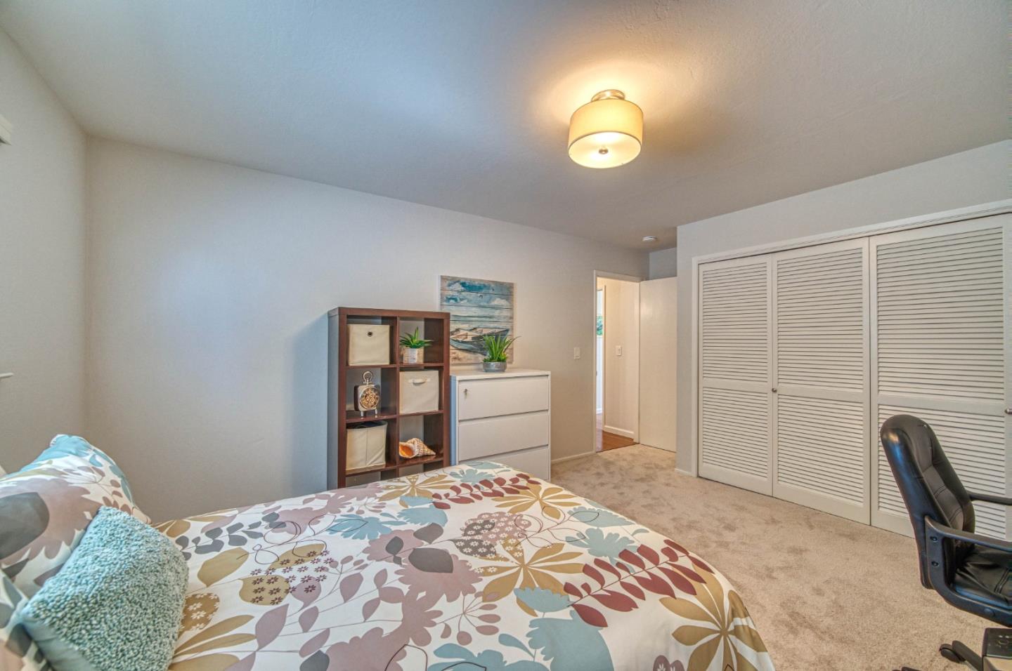 Detail Gallery Image 25 of 44 For 69 Hollins Dr, Santa Cruz,  CA 95060 - 4 Beds | 2 Baths