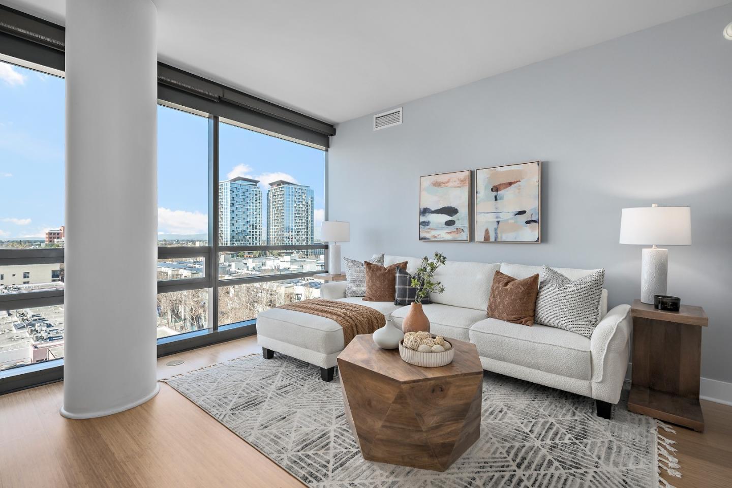 Detail Gallery Image 2 of 47 For 88 E San Fernando St #909,  San Jose,  CA 95113 - 1 Beds | 1 Baths