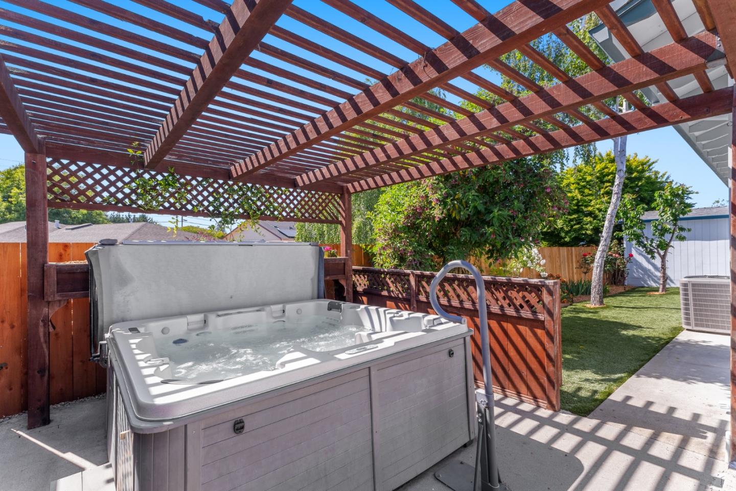 Detail Gallery Image 30 of 41 For 2257 Juan Pablo Ln, Santa Cruz,  CA 95062 - 3 Beds | 2 Baths