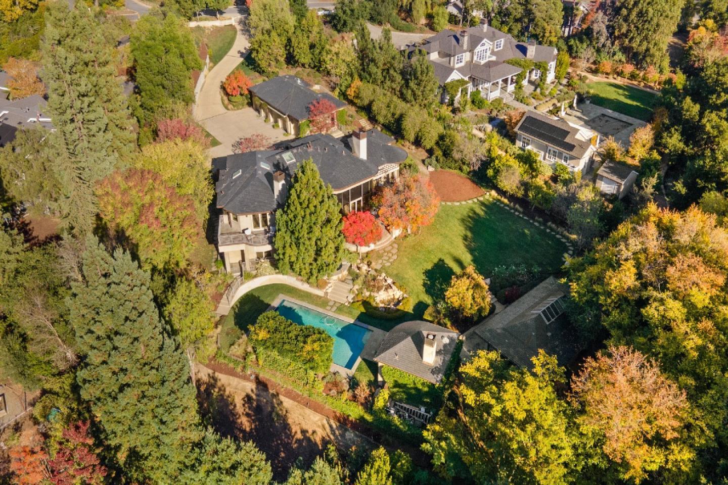 Detail Gallery Image 101 of 116 For 26140 Rancho Manuella Ln, Los Altos Hills,  CA 94022 - 5 Beds | 6/1 Baths