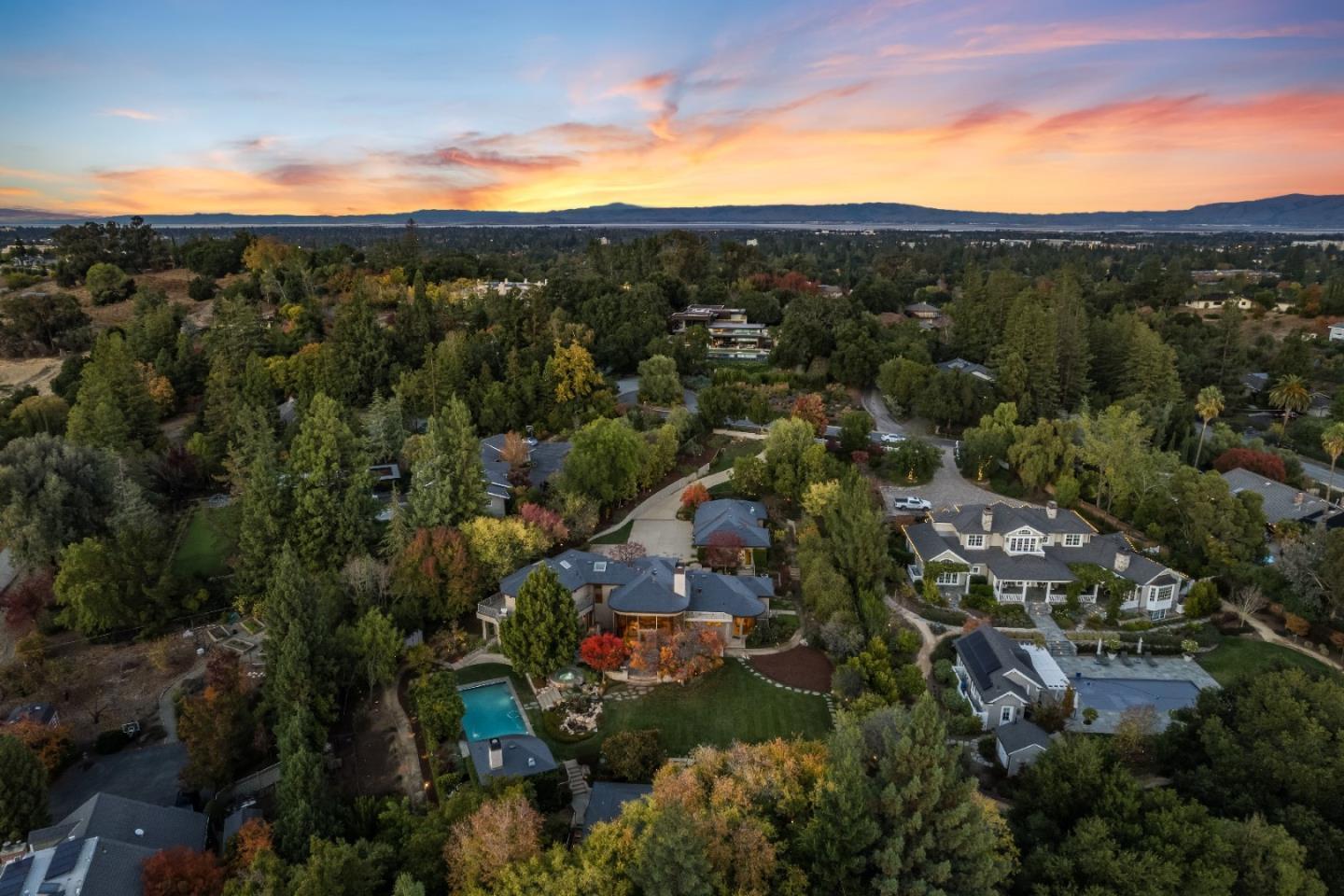 Detail Gallery Image 114 of 116 For 26140 Rancho Manuella Ln, Los Altos Hills,  CA 94022 - 5 Beds | 6/1 Baths