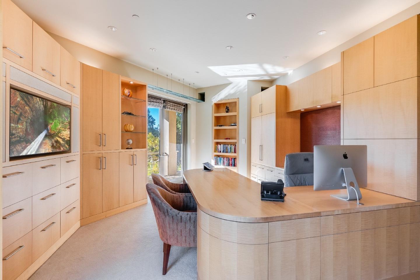Detail Gallery Image 28 of 116 For 26140 Rancho Manuella Ln, Los Altos Hills,  CA 94022 - 5 Beds | 6/1 Baths