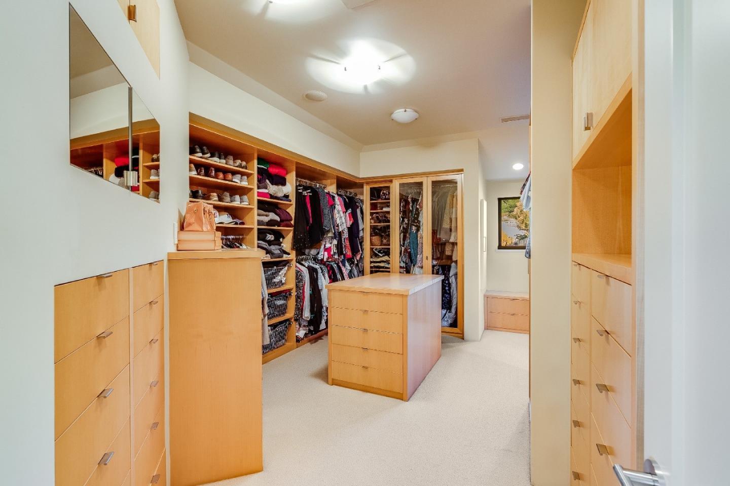 Detail Gallery Image 48 of 116 For 26140 Rancho Manuella Ln, Los Altos Hills,  CA 94022 - 5 Beds | 6/1 Baths