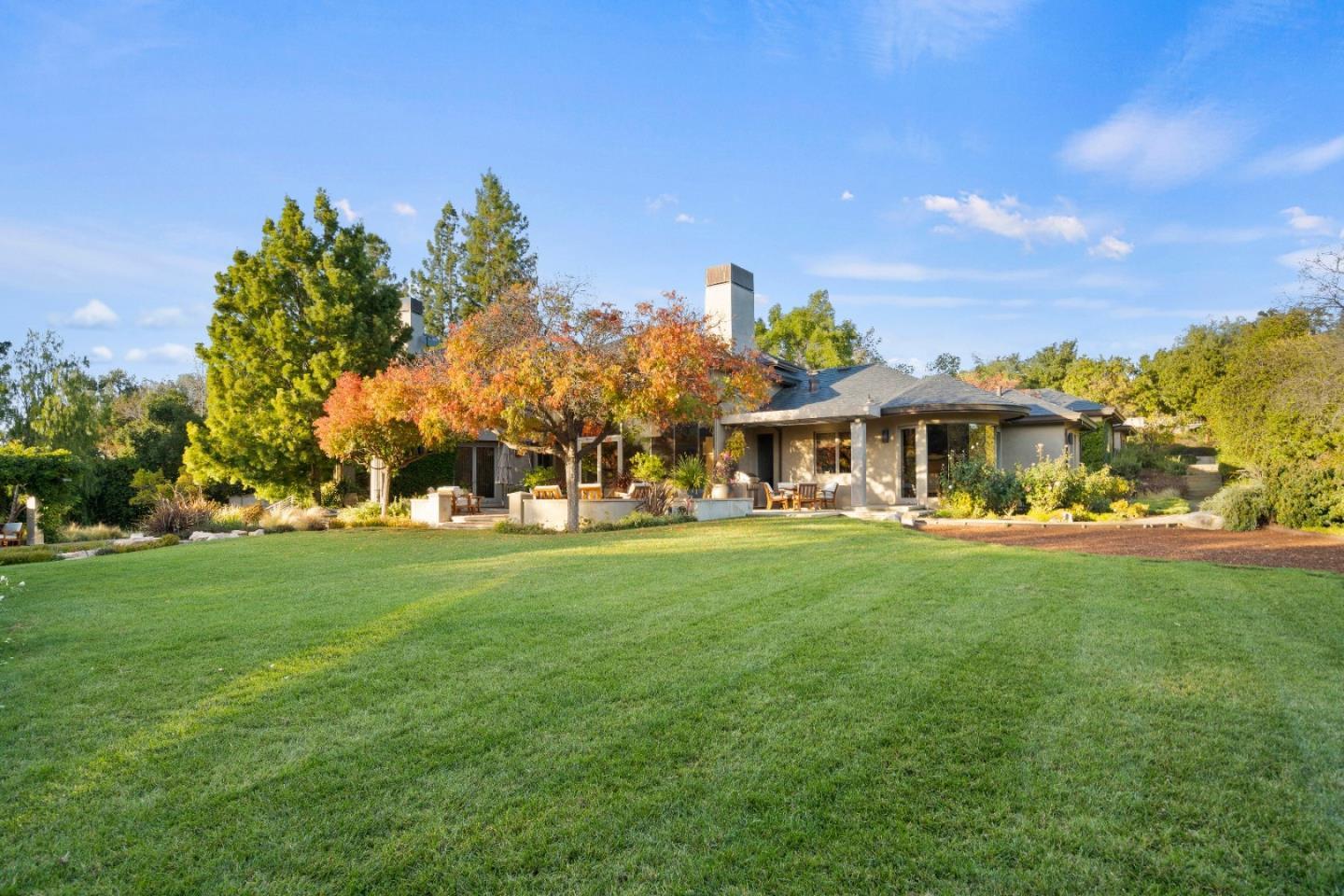 Detail Gallery Image 80 of 116 For 26140 Rancho Manuella Ln, Los Altos Hills,  CA 94022 - 5 Beds | 6/1 Baths