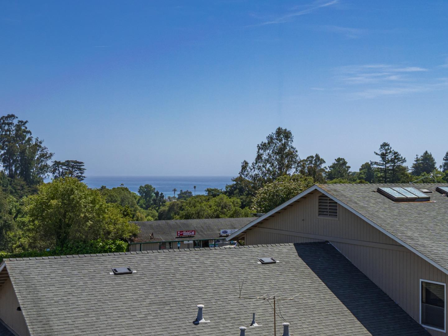 Detail Gallery Image 1 of 23 For 126 Aptos Village Way #3,  Aptos,  CA 95003 - 3 Beds | 3 Baths