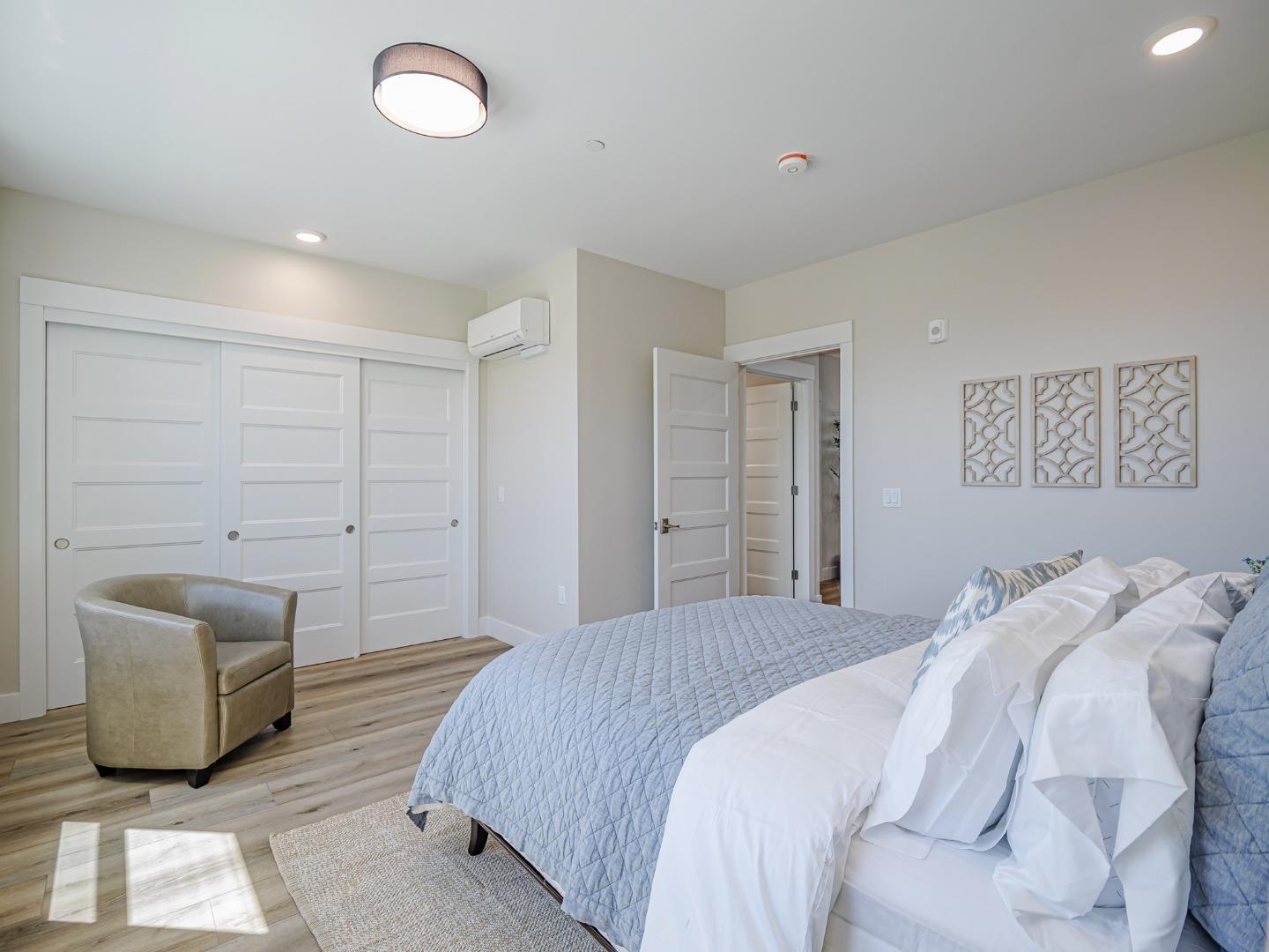 Detail Gallery Image 13 of 23 For 126 Aptos Village Way #3,  Aptos,  CA 95003 - 3 Beds | 3 Baths