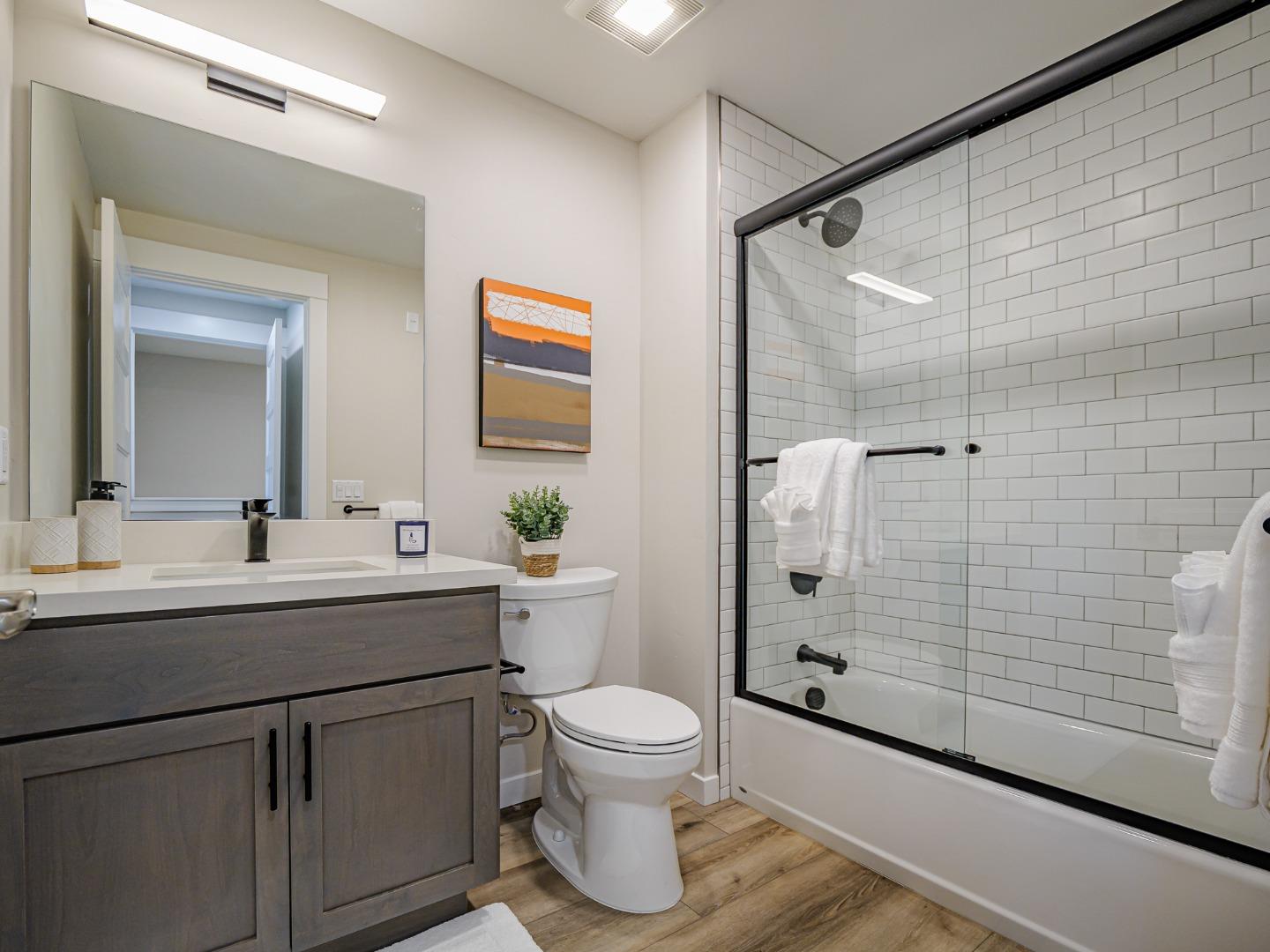 Detail Gallery Image 14 of 23 For 126 Aptos Village Way #3,  Aptos,  CA 95003 - 3 Beds | 3 Baths