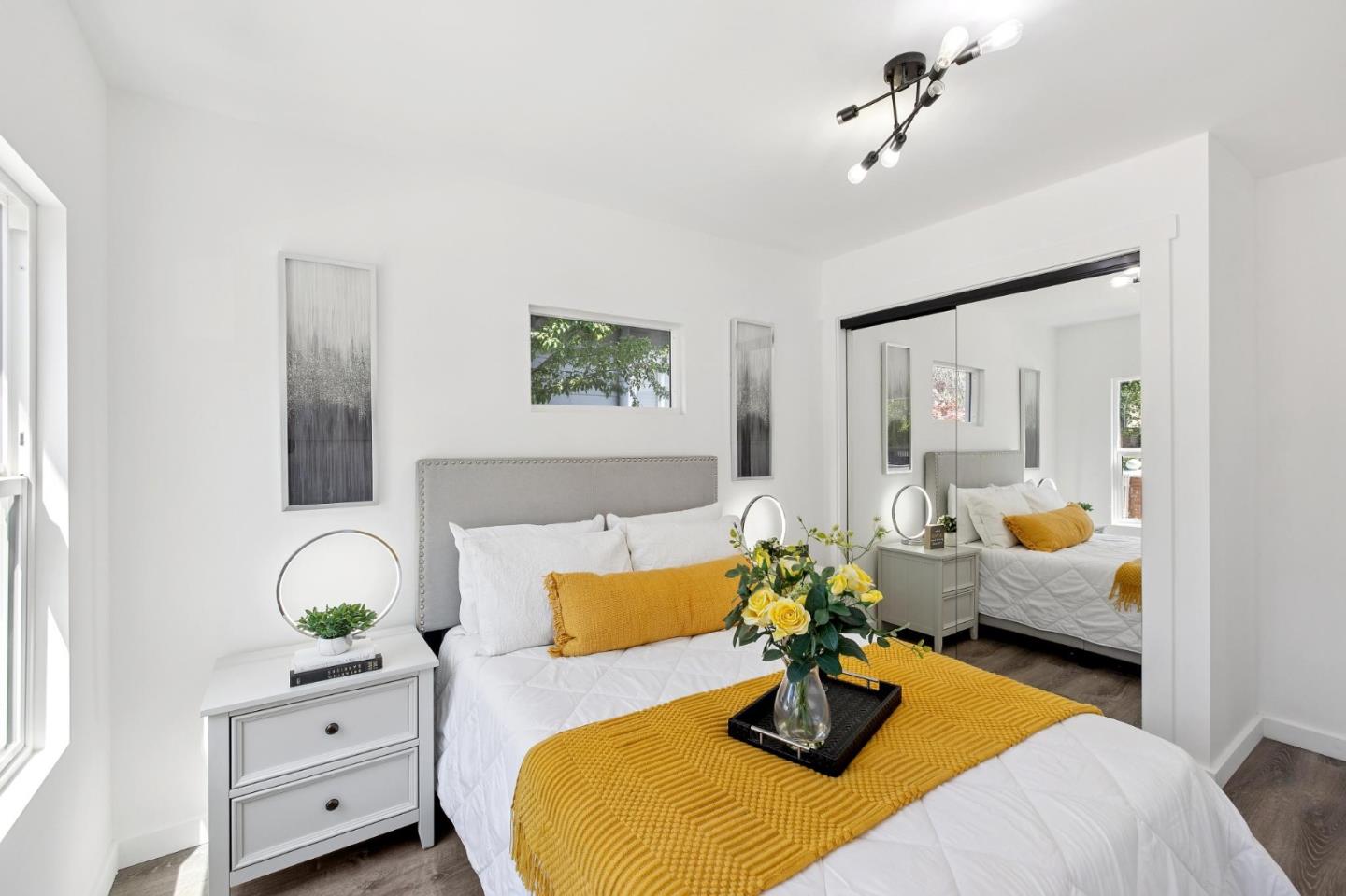 Detail Gallery Image 8 of 23 For 441 Vera Ave, Redwood City,  CA 94061 - – Beds | – Baths