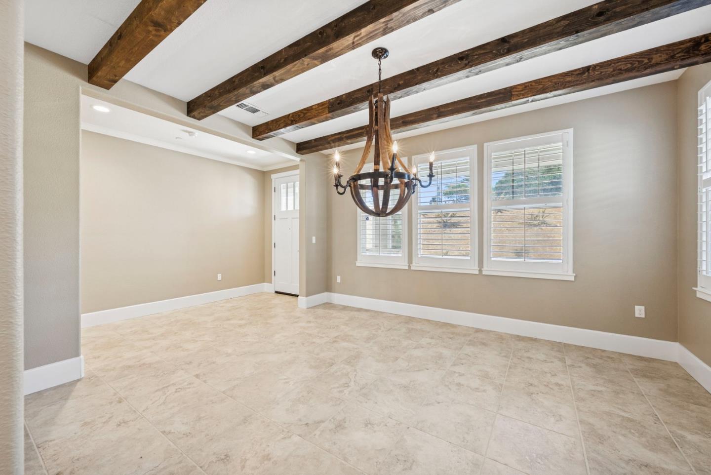 Detail Gallery Image 10 of 64 For 14918 Breckinridge Ave, Marina,  CA 93933 - 4 Beds | 3 Baths