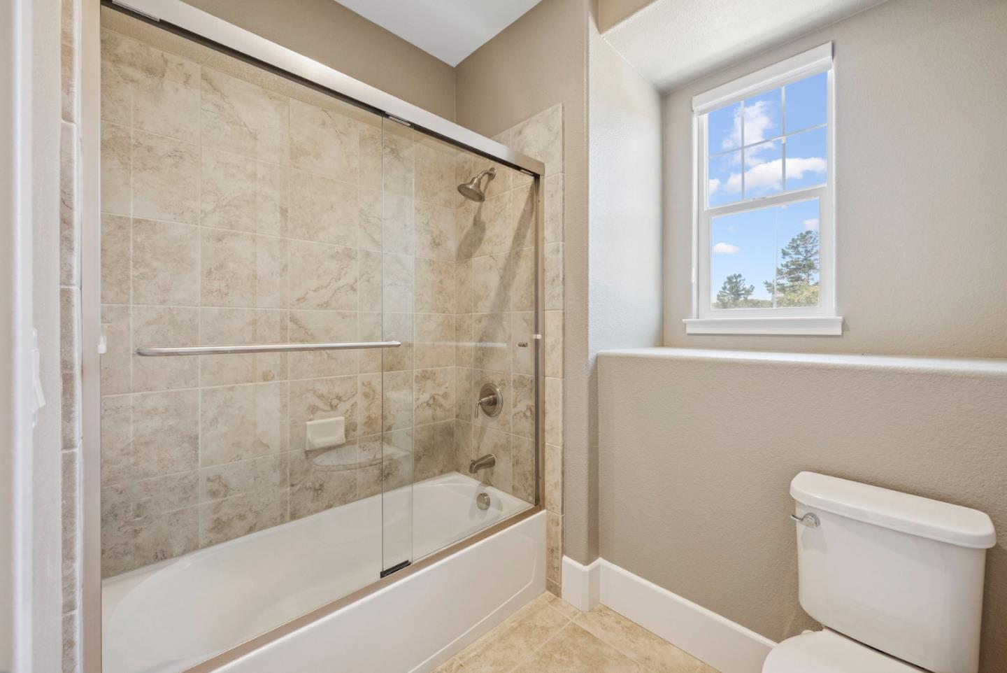Detail Gallery Image 43 of 64 For 14918 Breckinridge Ave, Marina,  CA 93933 - 4 Beds | 3 Baths