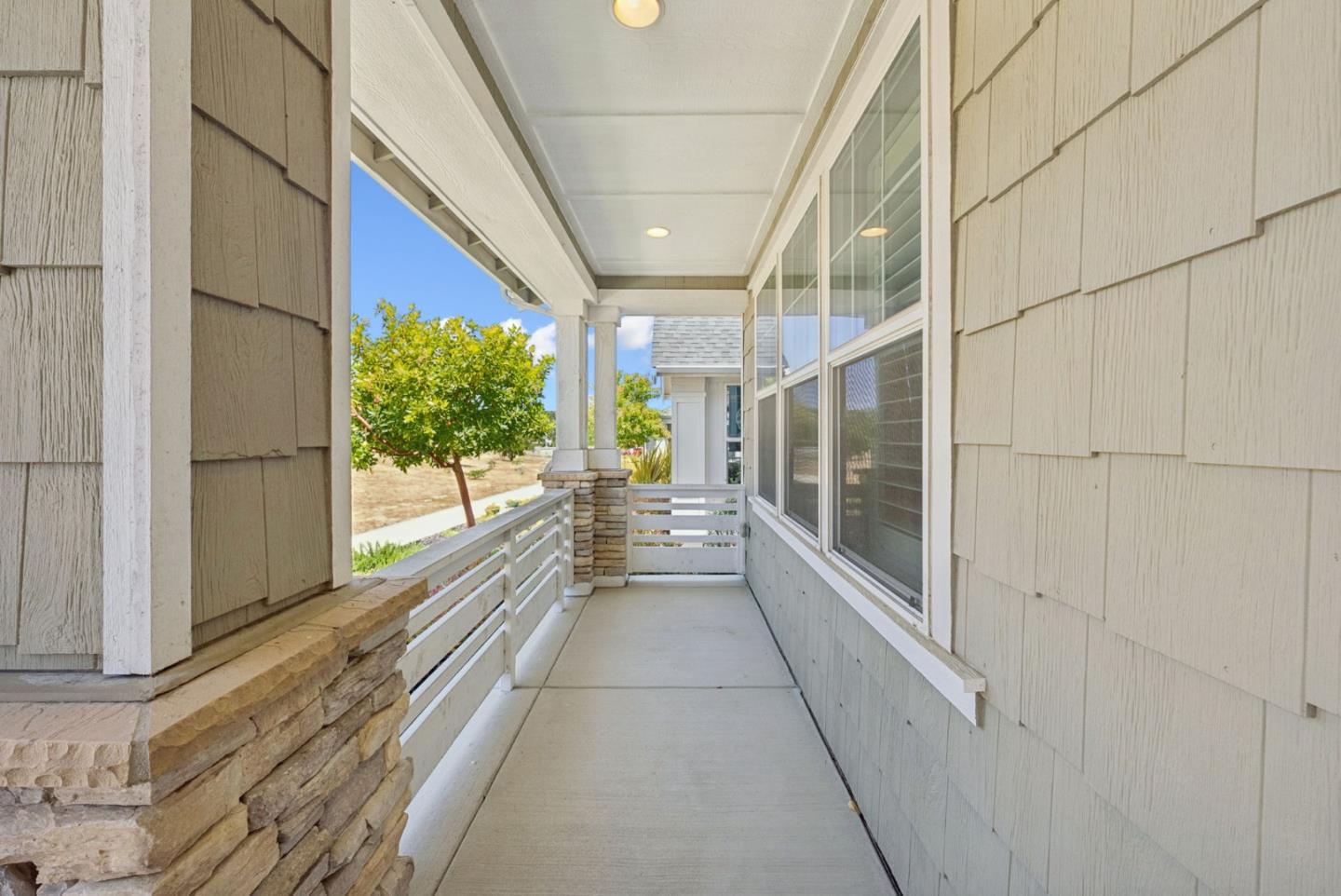 Detail Gallery Image 7 of 64 For 14918 Breckinridge Ave, Marina,  CA 93933 - 4 Beds | 3 Baths