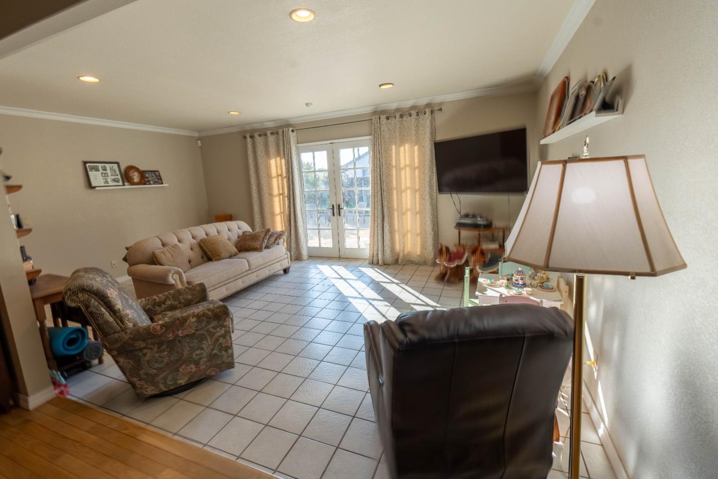 Detail Gallery Image 12 of 44 For 434 Oak Ave, Greenfield,  CA 93927 - 4 Beds | 3 Baths