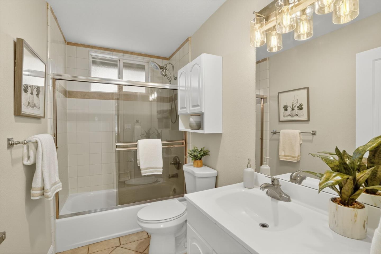 Detail Gallery Image 21 of 33 For 1549 Hilton Ct, San Jose,  CA 95130 - 3 Beds | 2 Baths