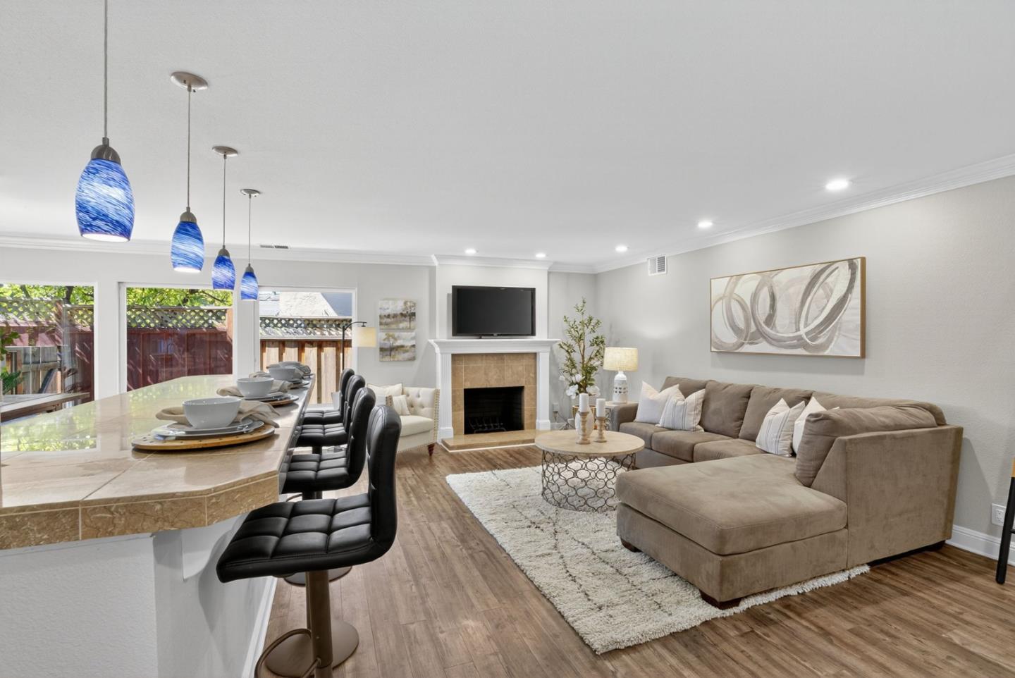 Detail Gallery Image 5 of 33 For 1549 Hilton Ct, San Jose,  CA 95130 - 3 Beds | 2 Baths